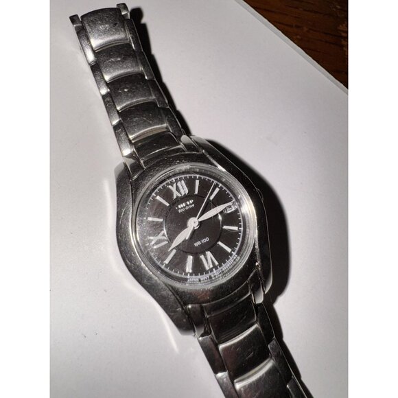 Casio Womens WR 100 Stainless Steel Watch Analog Roman Numerals Black Dial Water - Picture 3 of 6